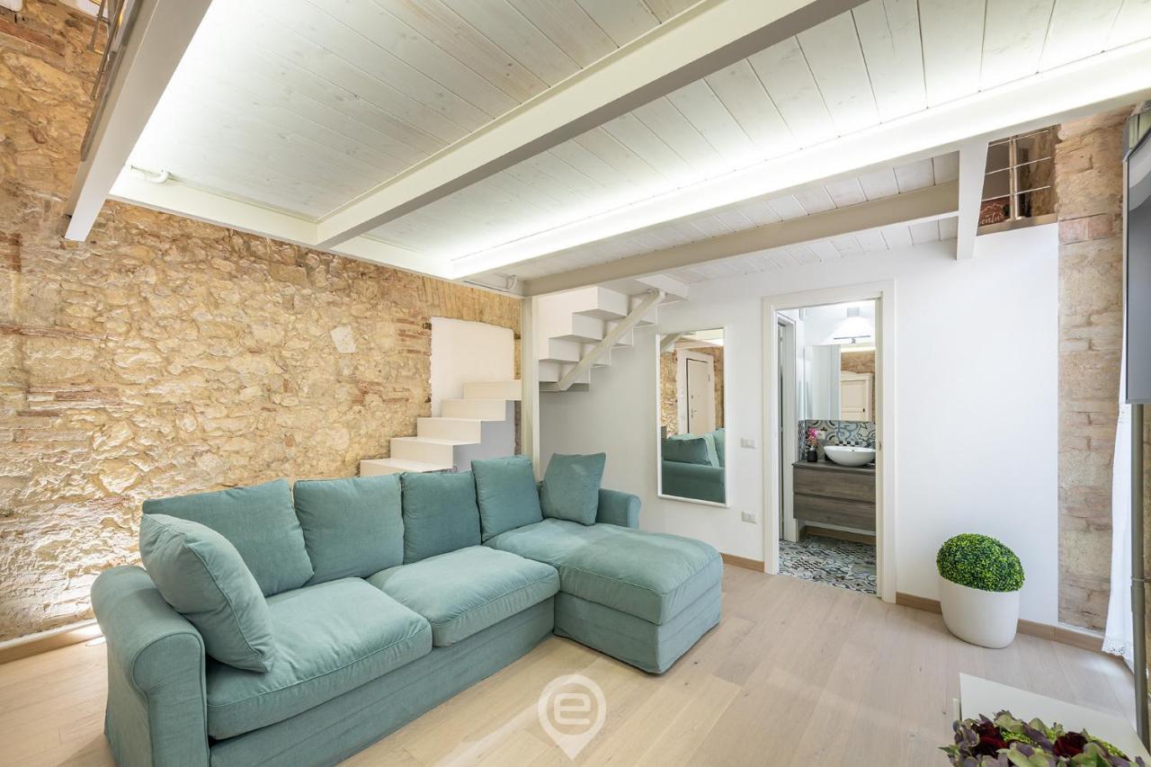 דירות קליארי Adriana'S New Loft מראה חיצוני תמונה